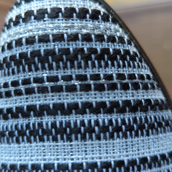 High Heel Shoes - Picture 7 of 8